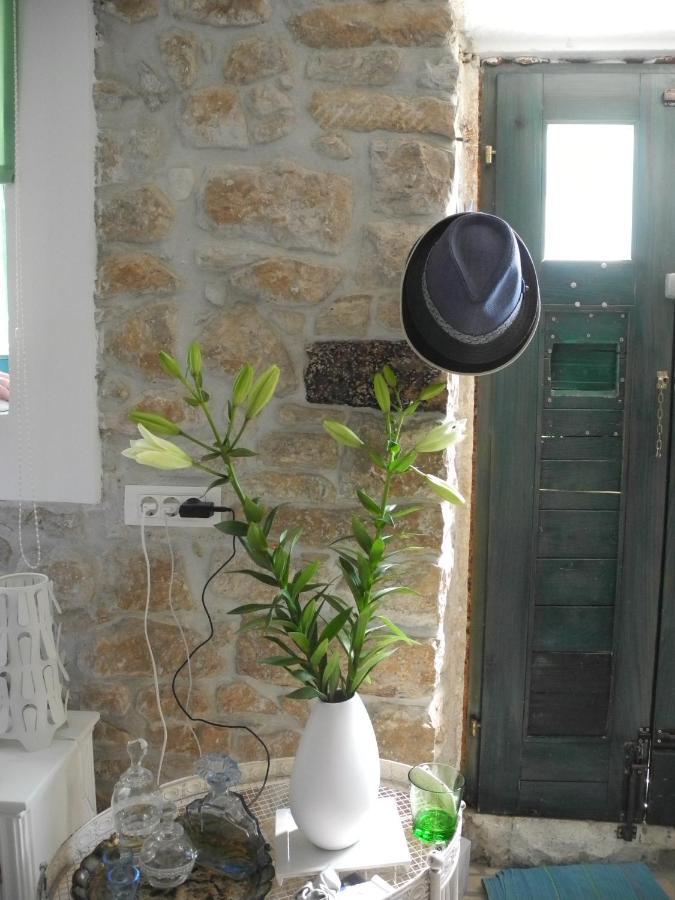 Steinhaus Mit Terrasse Apartment Rovinj Exterior photo